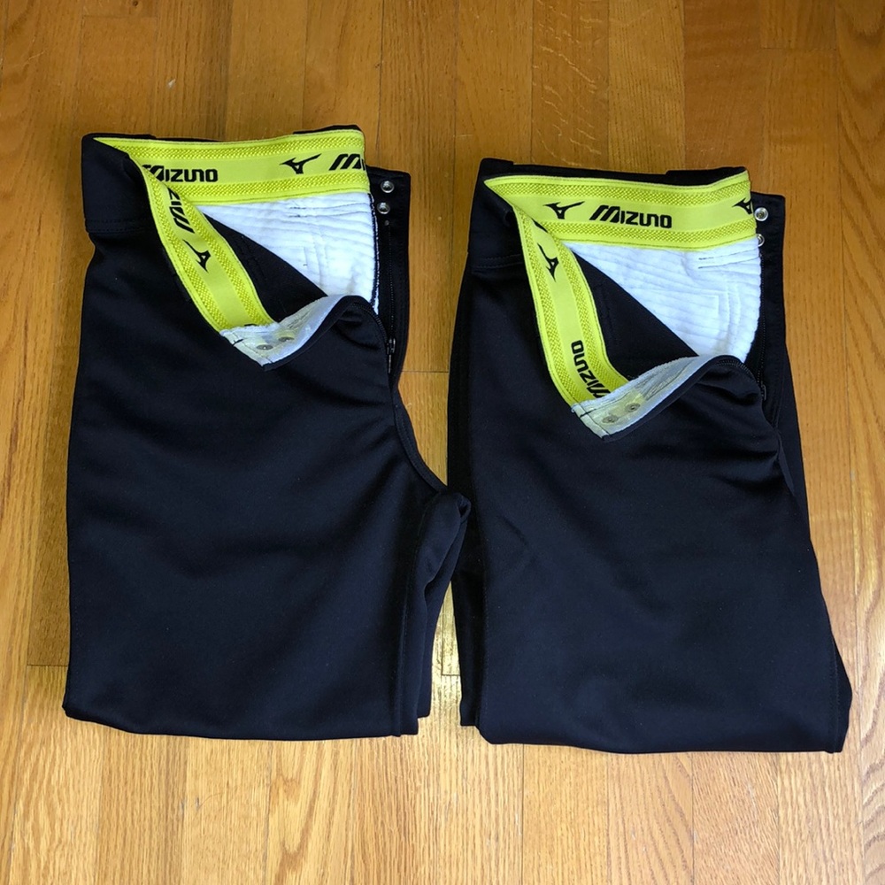 Women’s Mizuno softball pants